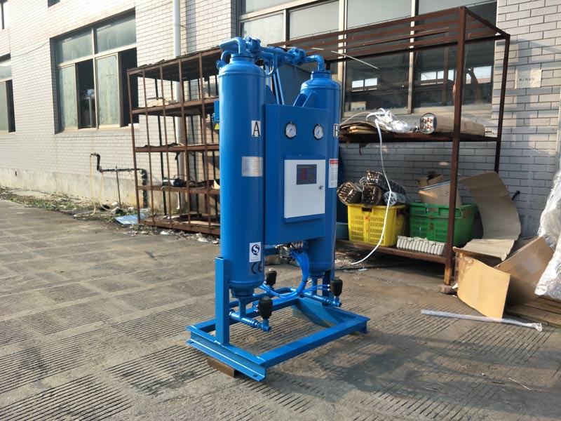 空壓機配備了冷干機為什么還有水?